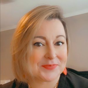 Meet your Posher, Miranda